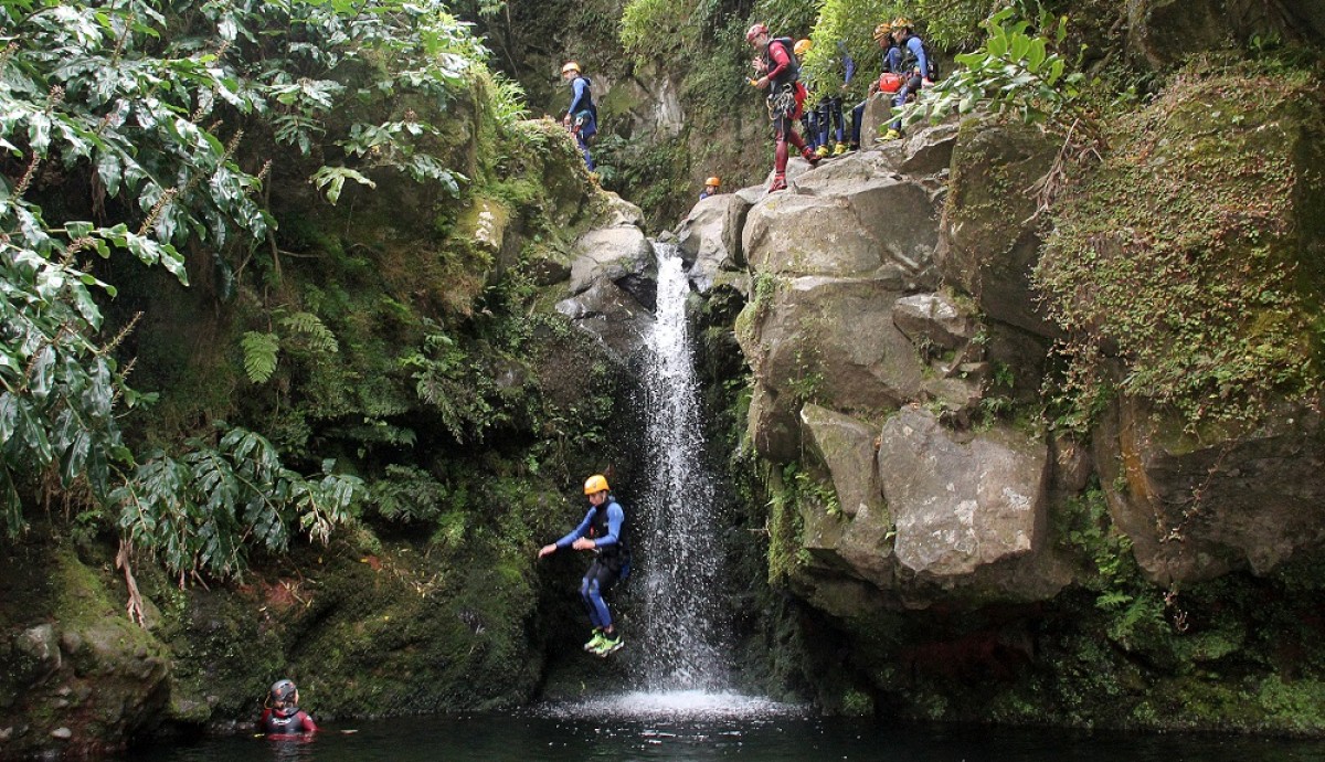 Canyoning