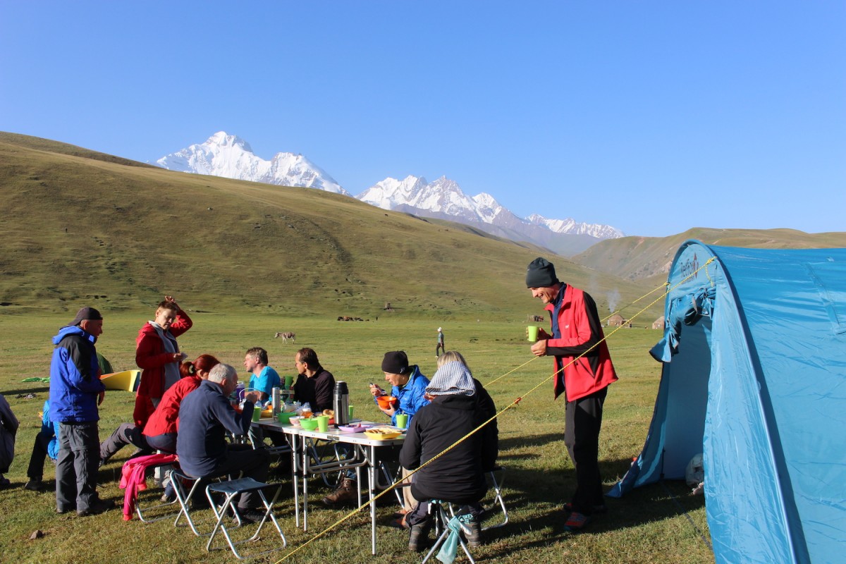 Trekking in Rasht Valley