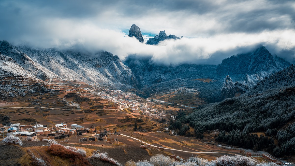 Zhagana Stone Village in Amdo, South Gansu, West China