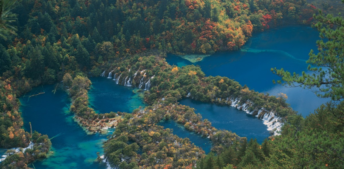 Shuzheng Lakes in Jiuzhaigou National Park